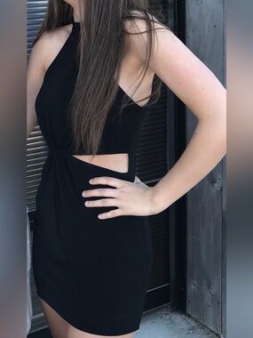 MYSTIC LOS ANGELES BLACK MINI HIGH NECK DRESS SIZE SMALL